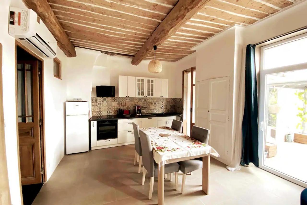 Appartement Provencal Avec Terrasse Dans Le Var Les Arcs-sur-Argens Exterior photo